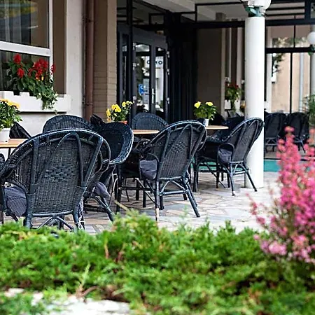 Monaco Hotel Náměšť nad Oslavou